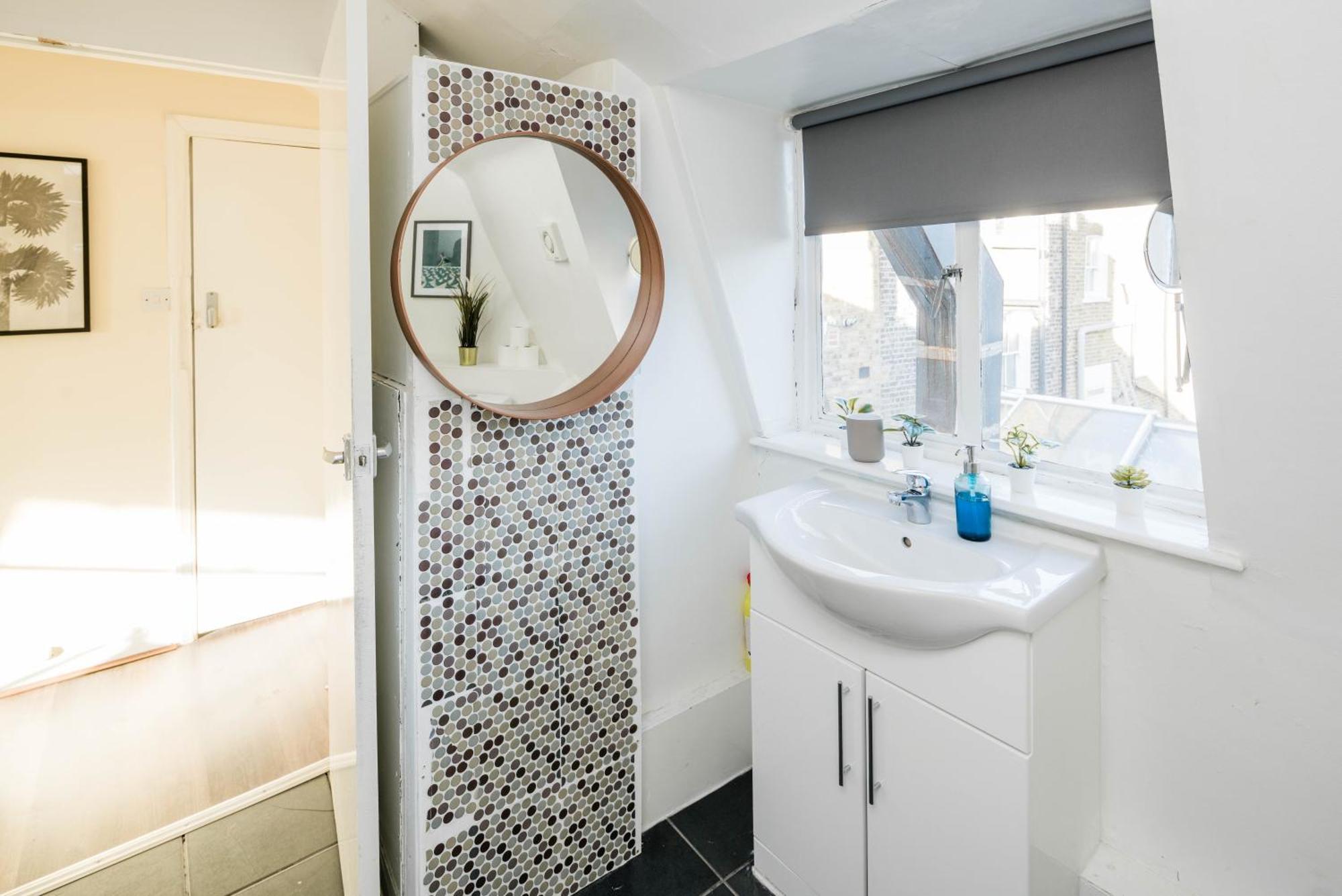 Bright Fitzrovia Studio London Luaran gambar